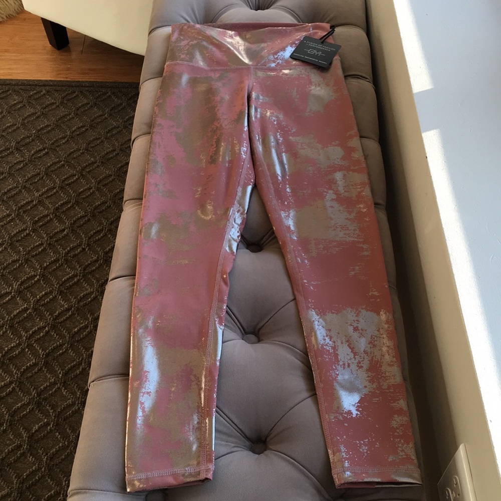 DYI Embossed Printed Signature Legging